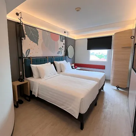 Luminor Hotel Legian Seminyak - Bali Exterior photo