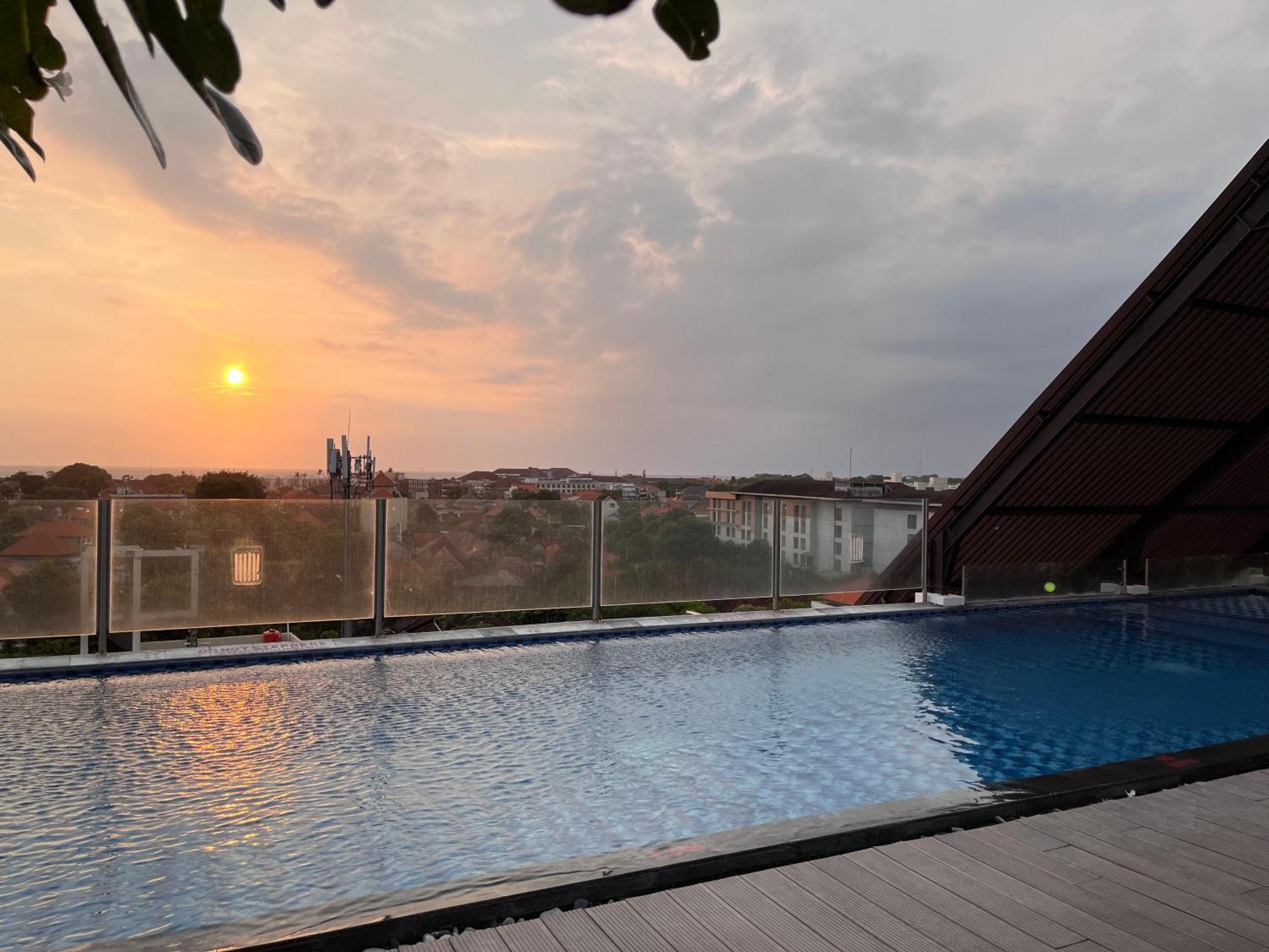 Luminor Seminyak - Bali Hotel Legian